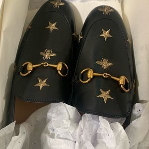 Fashion in the highest standard Black Gucci leather shoes brand new size 11